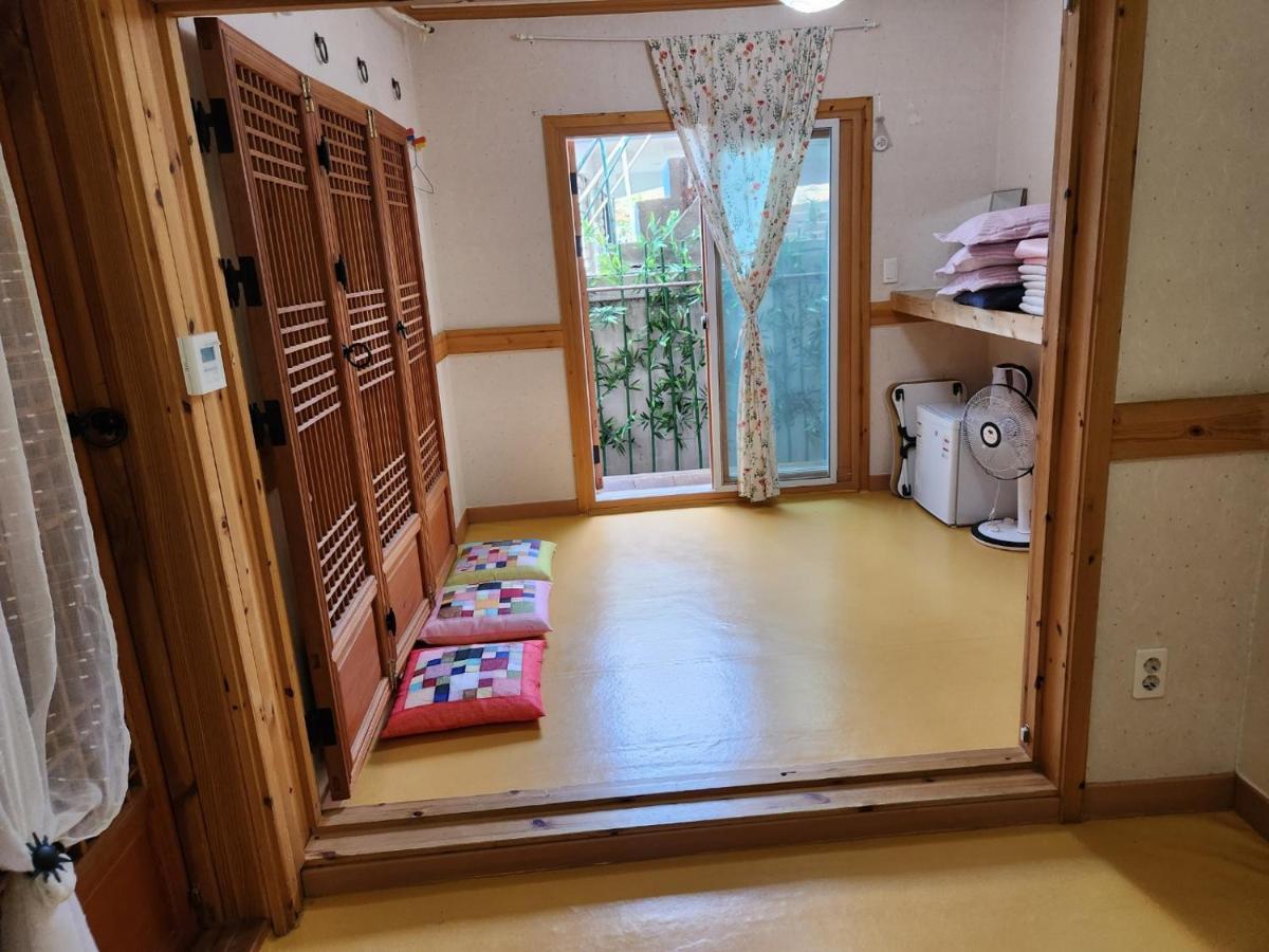 Beautiful House Hotel Jeonju Exterior photo